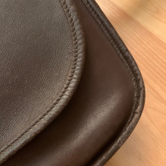 Vintage 1970's Vintage Coach Classic Shoulder Bag - Picture 4 of 7